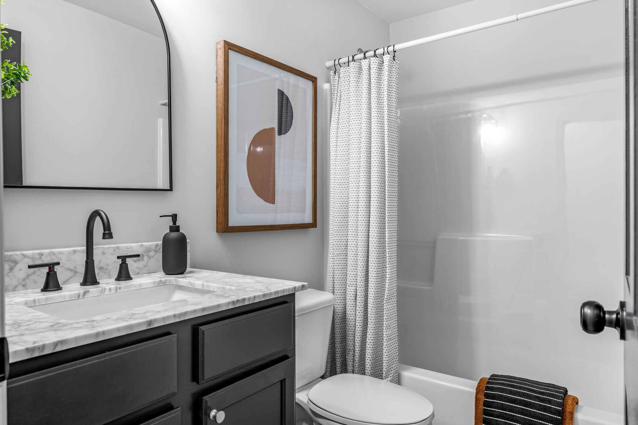 408 Coventry Trail Lane — Photo 9
